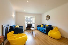 Host Stay Lingwood Park