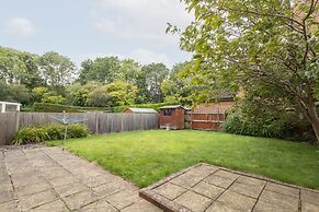 Host Stay Lingwood Park