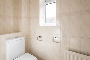 Host Stay Lingwood Park