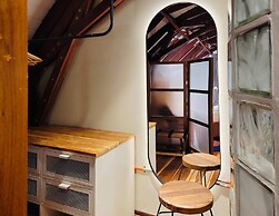 6BR Designer Retreat With Jacuzzi Near Provenza