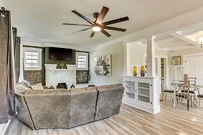 3 Mi to Dtwn: Memphis Family Home