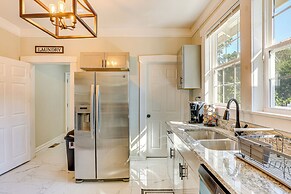 3 Mi to Dtwn: Memphis Family Home