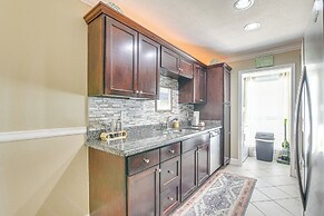 Walking Distance to Babe's Beach: Condo w/ Balcony