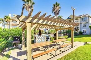 Walking Distance to Babe's Beach: Condo w/ Balcony