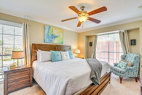 Walking Distance to Babe's Beach: Condo w/ Balcony