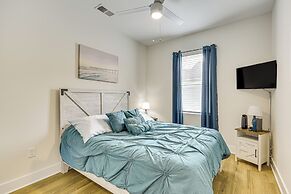Walk to Riverfront District: Bright Wilmington Apt