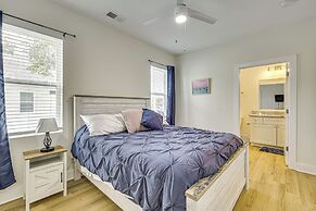 Walk to Riverfront District: Bright Wilmington Apt