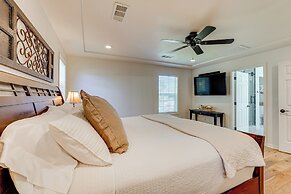 Spacious Home w/ Swim Spa & Deck in Medford!