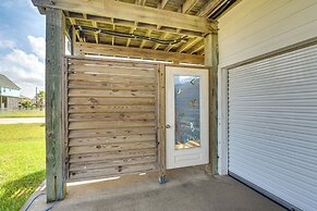 Pet-friendly Surfside Beach Retreat w/ Ocean Views
