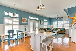 Ocean Views: Pet-friendly Surfside Beach Gem