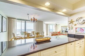 Steps to Beach: Oceanfront Condo in Perdido Key!