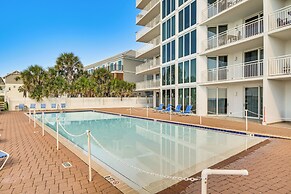 Steps to Beach: Oceanfront Condo in Perdido Key!