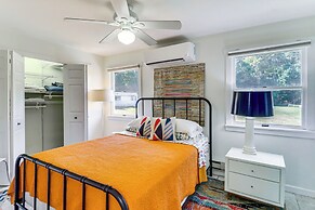 Walk to Beach: Pet-friendly Gem in Scotland!