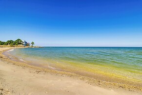 Walk to Beach: Pet-friendly Gem in Scotland!