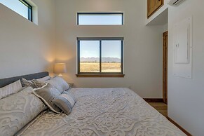 Mtn-view Tiny Home Near Flathead Lake & Skiing!