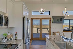 Mtn-view Tiny Home Near Flathead Lake & Skiing!