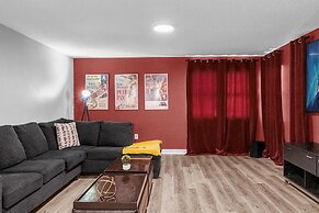 Upstay - 23-guest Mansion w Pool Game Room and BBQ