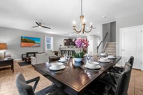 Upstay - 23-guest Mansion w Pool Game Room and BBQ