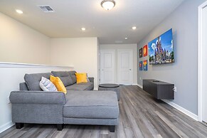 Gorgeous 5Bd Close to Disney With Pool at Windsor Cay 1285