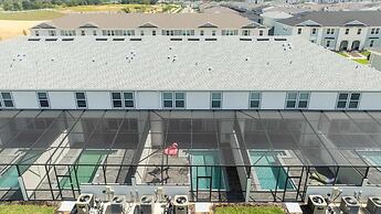 Gorgeous 5Bd Close to Disney With Pool at Windsor Cay 1285