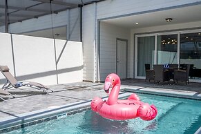 Gorgeous 5Bd Close to Disney With Pool at Windsor Cay 1285