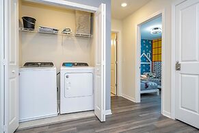 Gorgeous 5Bd Close to Disney With Pool at Windsor Cay 1285