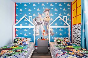 Gorgeous 5Bd Close to Disney With Pool at Windsor Cay 1285