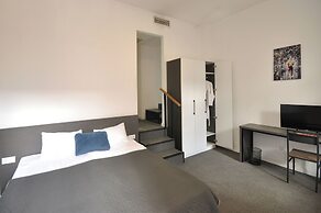 Meidan Inn