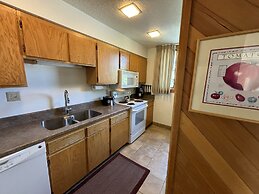 Large 3br Condo On Bus Route ~ Argentine 1517~kids Ski Free 3 Bedroom 