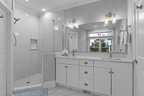 Posh Pelican 5 Bedroom Home