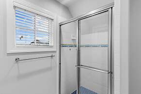 Posh Pelican 5 Bedroom Home