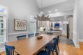 Posh Pelican 5 Bedroom Home