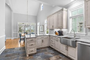 Posh Pelican 5 Bedroom Home