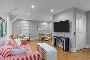 Posh Pelican 5 Bedroom Home