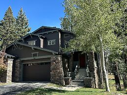Timbers #12 4 Bedroom Townhouse