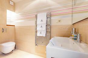 Imperial Apartments - Atlantic Premium