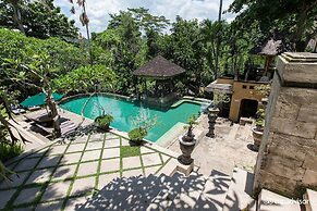 Alam Puri Residence and Art Museum