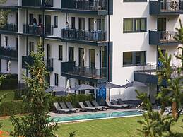 Lovely Apartment With Shared Pool