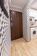 MG Pokoje w Warszawie by Metro Rondo ONZ