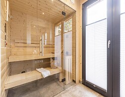 Penthouse With Sauna