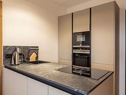 Nice Apartment With Shared Pool