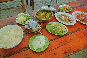 Hang Sói Forest Village