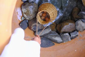 Hang Sói Forest Village