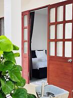 Hang Sói Forest Village