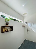 Hang Sói Forest Village