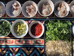 Hang Sói Forest Village