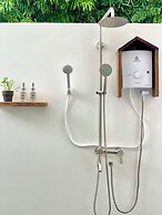 Hang Sói Forest Village