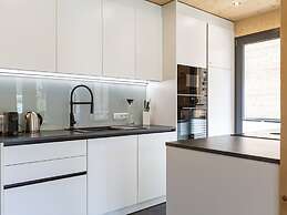 Attractive Holiday Home With Pool