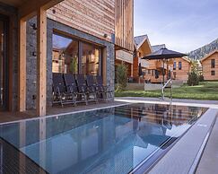 Apartment With Finnish Sauna and Pool