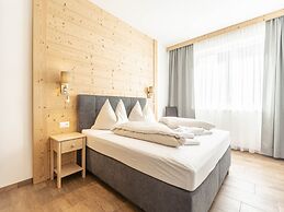 Spacious Chalet With Sauna